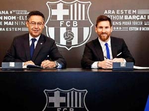 Barcelona může být klidnější: Messi už konečně podepsal smlouvu, klauzule je snad dostatečně vysoká