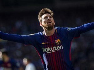 Real Madrid se rozloučil s obhajobou titulu. S Barcelonou prohrál 0:3 a na čelo ztrácí čtrnáct bodů