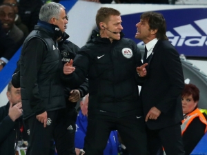 Antonio Conte se ohradil vůči Josému Mourinhovi a jeho komentářům o manažerech-klaunech