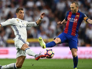 Ulička slávy před El Clásicem možná bude. Ale v trochu jiném podání. A klubové barvy půjdou stranou