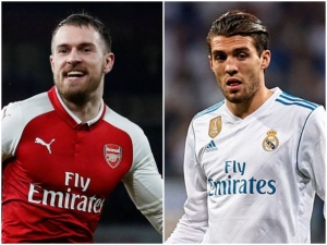 Sáhne Chelsea do Realu, pokud jí nevyjde Ramsey?