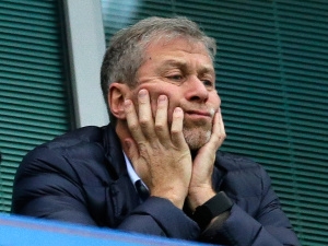 Nejvíce nenáviděným klub v Premier League byla zvolena Chelsea. Těsně „porazila“ Manchester United