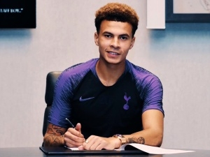 S Tottenhamem až do roku 2024 – Dele Alli podepsal novou smlouvu