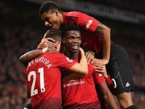 Red Devils zůstávají pod novým koučem i nadále stoprocentní, výhru nad Bournemouthem řídil Pogba