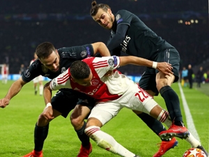 Spraví si Real náladu proti Ajaxu a pokusí se Dortmund o zázrak?