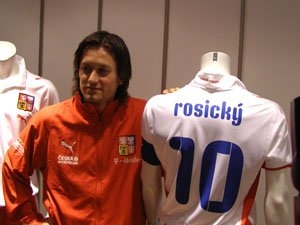 Dobrá zpráva z reprezentace: Rosický trénoval