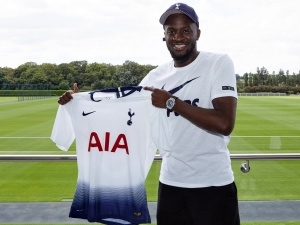 Tottenham má po 18 měsících první posilu. Za Ndombélého posílá do Lyonu rekordních 65 miliónů liber