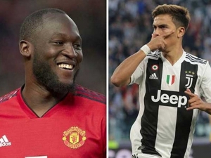 Manchester United se dohodl s Juventusem na výměně Romelua Lukakua za Paula Dybalu