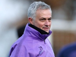 José Mourinho slibuje Tottenhamu vášeň, chválí stadion a říká: Nemohl bych být šťastnější