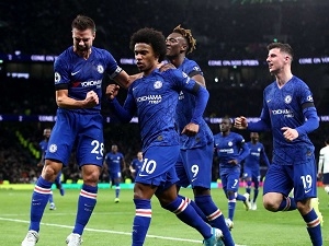 Dva góly Williana rozhodly londýnské derby, Watford překvapil červenou stranu Manchesteru