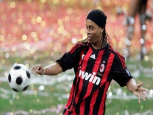 Ronaldinho, číslo 80