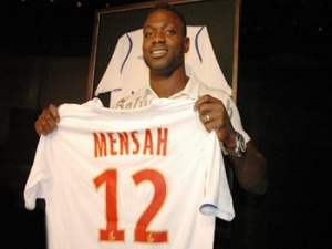 Mensah přestoupil do Lyonu