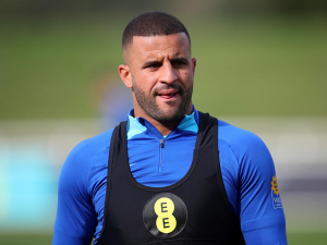 Kyle Walker má další problém. Za obnažování se mu hrozí vězení