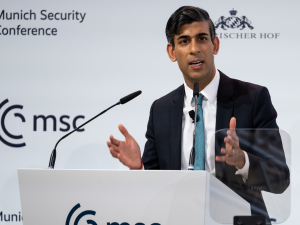 Britský premiér Rishi Sunak se vyjádřil ke kauze BBC a Gary Lineker 