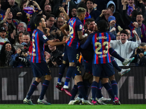 Franck Kessié je hrdinou. Barcelona vyhrála třetí El Clásico v řadě a významně se přibližuje k titulu