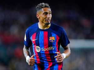 Hvězda Barcelony Raphinha zvažuje letní přestup do Arsenalu 