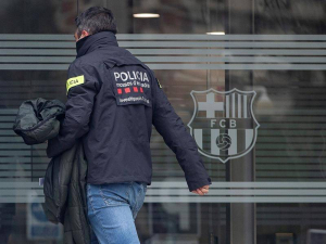 Bude Barcelona hrát v Arábii? Laporta údajně kvůli obviněním z korupce zvažuje odchod z La Ligy