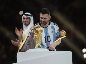 Lionel Messi byl díky triumfu z mistrovství světa zvolen sportovcem roku
