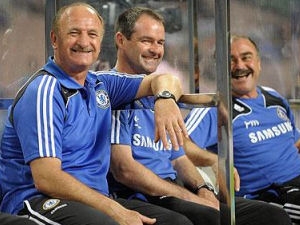 Scolari zabránil odchodu brankáře Cudiciniho do Tottenhamu