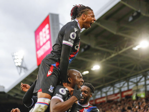 Chelsea aktivovala výkupní klauzuli Michaela Oliseho. O útočníka Crystal Palace má zájem i Manchester City