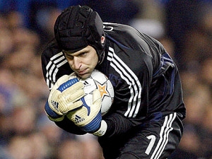 Chelsea remizovala, Čech zraněn