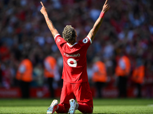 Roberto Firmino se s Anfield Road rozloučil gólem. Na výhru nestačil