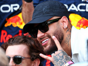 Neymar vynechal oslavy titulu PSG, kvůli pokeru během Velké ceny Monaka  