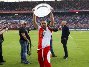 Hvězdný kapitán Feyenoordu Kökcu se upsal Benfice Lisabon