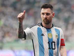 Podle Ronalda si Zlatý míč zaslouží Lionel Messi