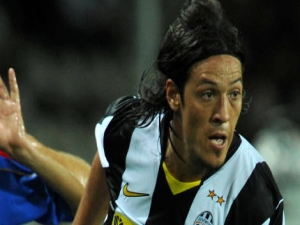 Camoranesi v Juve do 2011