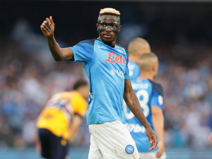 Liverpool má podle italských médií zájem o Osimhena