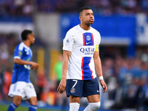 Podle UEFA už Ligue 1 nepatří mezi TOP 5 evropských soutěží