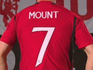 Mason Mount, Cristiano Ronaldo a kletba čísla 7 v Manchesteru United