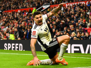 Aleksandar Mitrovič souhlasí s přestupem do Saudské Arábie. Fulham první nabídku odmítl