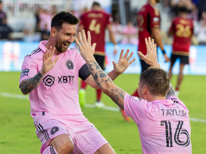 Je Messi opravdu tak dobrý, nebo jsou obrany v MLS tak špatné?