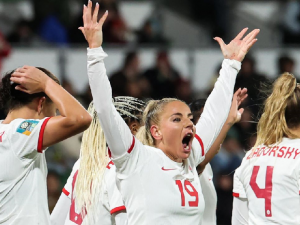 MS ve fotbale žen 2023: Španělsko s Japonskem mají postup, Kanada zařídila otočku s Irskem