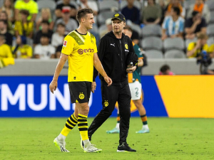 BVB bude hledat nového stopera