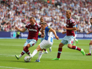 Premier League 2023/24: Souček, Coufal nebo Kovář. Jak se bude dařit českým hráčům v příští sezóně?