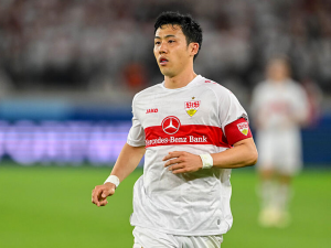 Kapitán Stuttgartu Endo má namířeno do Liverpoolu. Je vysněnou posilou do středu pole
