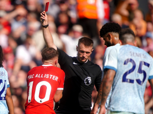 Tohle je červená? Jürgen Klopp naznačil, že se Liverpool odvolá proti vyloučení Alexise Mac Allistera