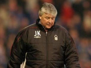Kinnear manažerem Strak další měsíc