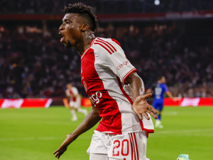Arsenal, nebo Chelsea? Kdepak, na přestupu Mohammeda Kuduse se s Ajaxem dohodl West Ham