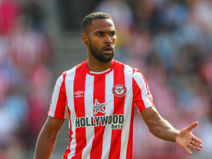 Bude Rico Henry náhradou za zraněného Shawa? Je nejlepší možností pro Manchester United?