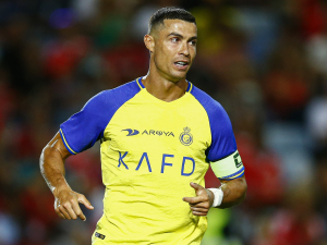 Cristiano Ronaldo se setkal s umělkyní Fatemeh, teď mu za to hrozí trest 99 ran bičem
