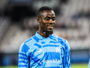 Z Manchesteru United odešel do Besiktase zapomenutý Eric Bailly. Na odchodu je i Donny van de Beek