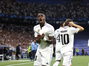 Zlatý míč 2023: Neymarův nástupce, kapitán Arsenalu nebo nejúspěšnější hráč sezóny