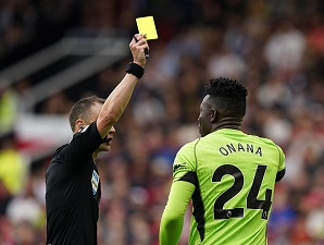 Křivka oblíbenosti André Onany v Manchesteru United strmě padá
