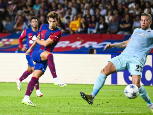 Félixovi v Barceloně chutná. Proti Antverpám dal 2 góly, na 1 přihrál a byl mužem zápasu