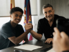 Syn Patricka Kluiverta podepsal profesionální smlouvu s Barcelonou