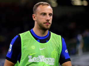 Kvůli svému snu hrát za Brazílii Carlos Augusto odmítl možnost reprezentovat Itálii. Nyní se obránce Interu Milán dočkal